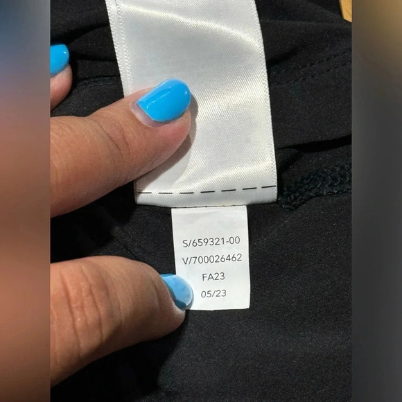 Athleta Black Ribbed Pacifica Dress Midi Athleisure Size Large NWOT - Picture 6 of 8